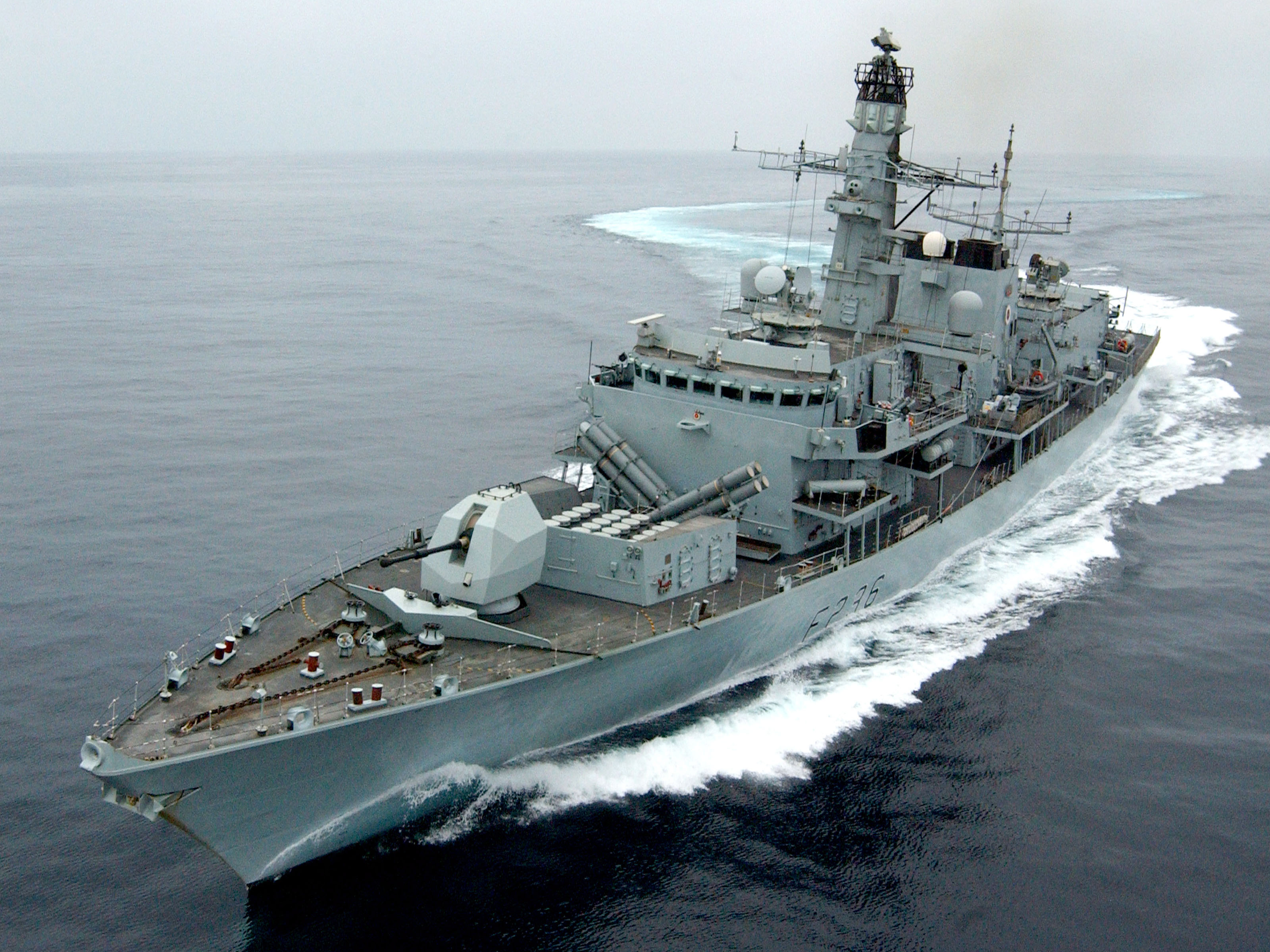 HMS Montrose / Photo: POA(Phot) Mick Storey/MOD, OGL v1.0OGL v1.0, via Wikimedia Commons
