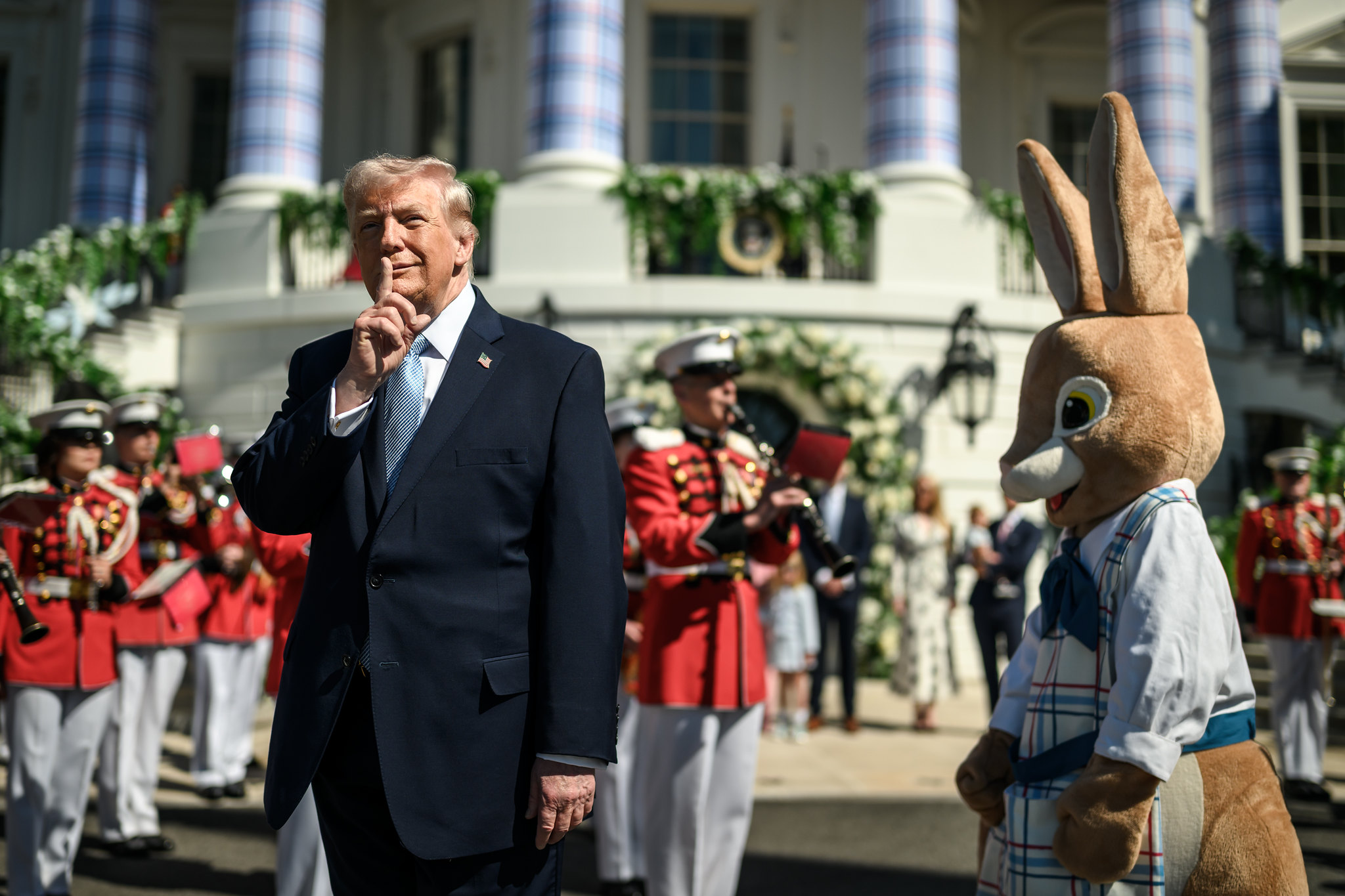 Donald Trump lors de la c&eacute;l&eacute;bration de P&acirc;ques &agrave; la Maison Blanche, le 6 avril 2026 (Official White House Photo by Daniel Torok / Flickr)
